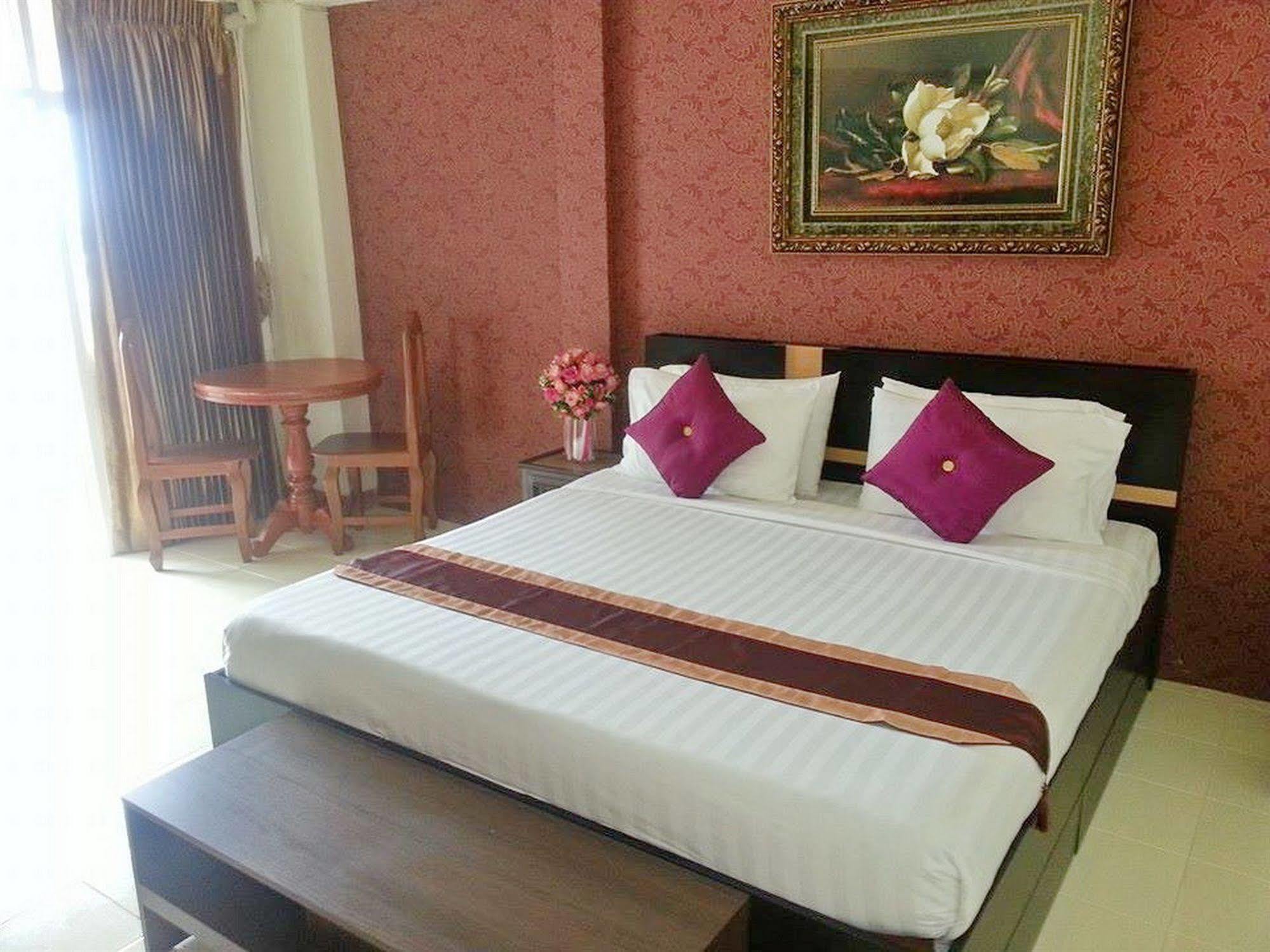 The Sun Resort & Spa Pattaya Exteriér fotografie